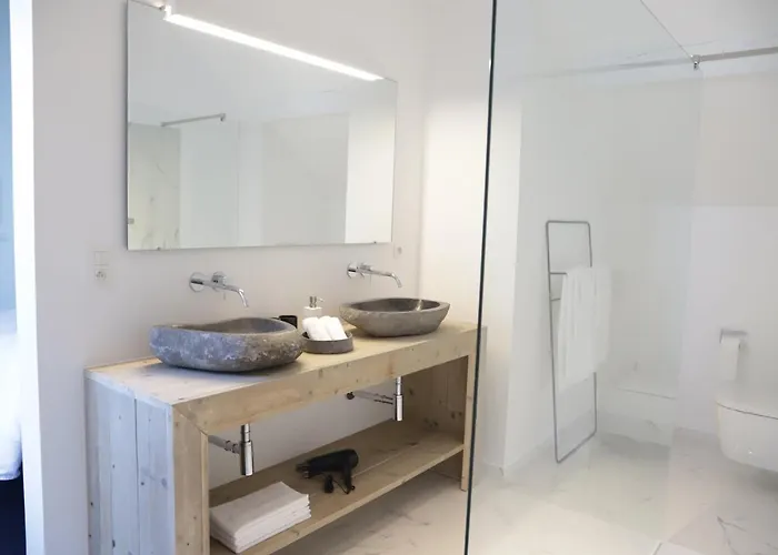 Ma-tinee Nocleg ze śniadaniem